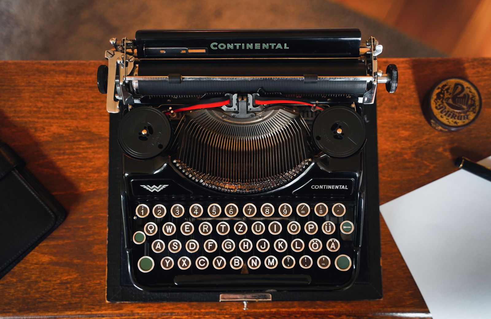 Vintage-Schreibmaschine von oben